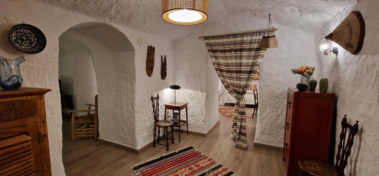 Cueva De La Higuera Villa Guadix Exterior foto